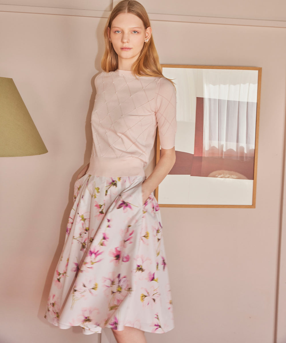 専用美品 トッカ TOCCA 花柄レース 台形スカート ひざ丈 ベージュ ピンク 美品 トッカ TOCCA 花柄レース 台形スカート ひざ丈 ベージュ ピンク