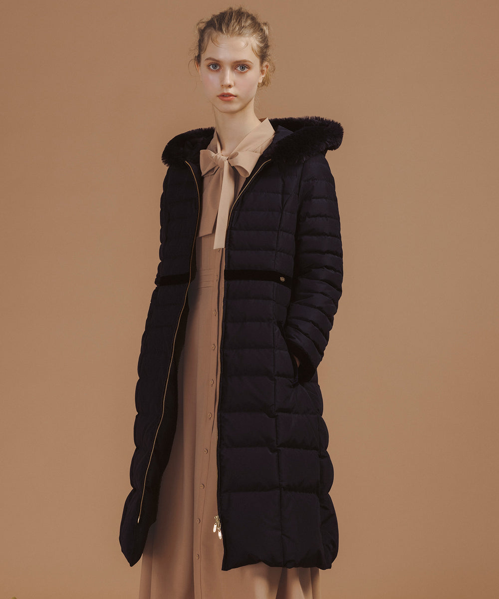 TOCCA フード付きダウンジャケット ネイビー系 TOCCA フード付きダウンジャケット ネイビー系 TOCCA フード付きダウン