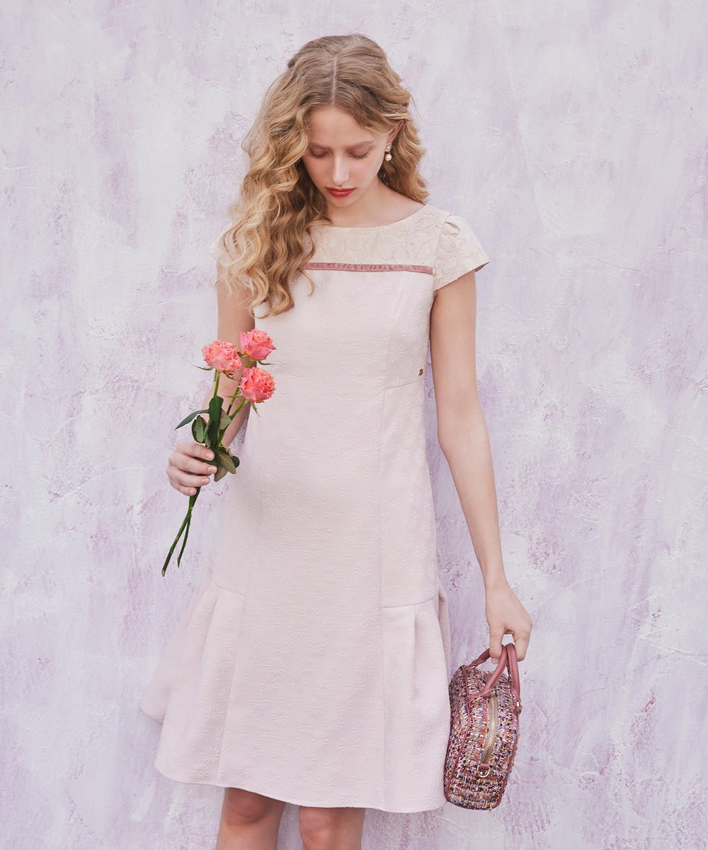 Pre Order / SMILE FLOWER DRESS – TOCCA OFFICIAL SITE