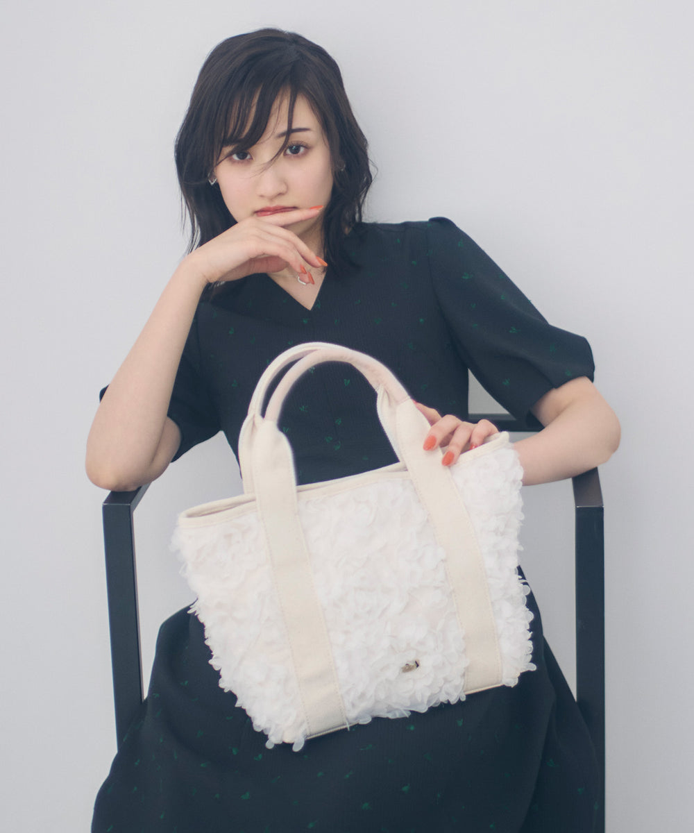 トートバッグ [COSMOSS] GARDEN COTTON TOTE BAG 着物×トートバッグ【小サイズ・春花文様】/kimono totabag