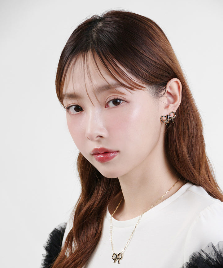 GLITTER RIBBON EARRINGS – TOCCA OFFICIAL SITE