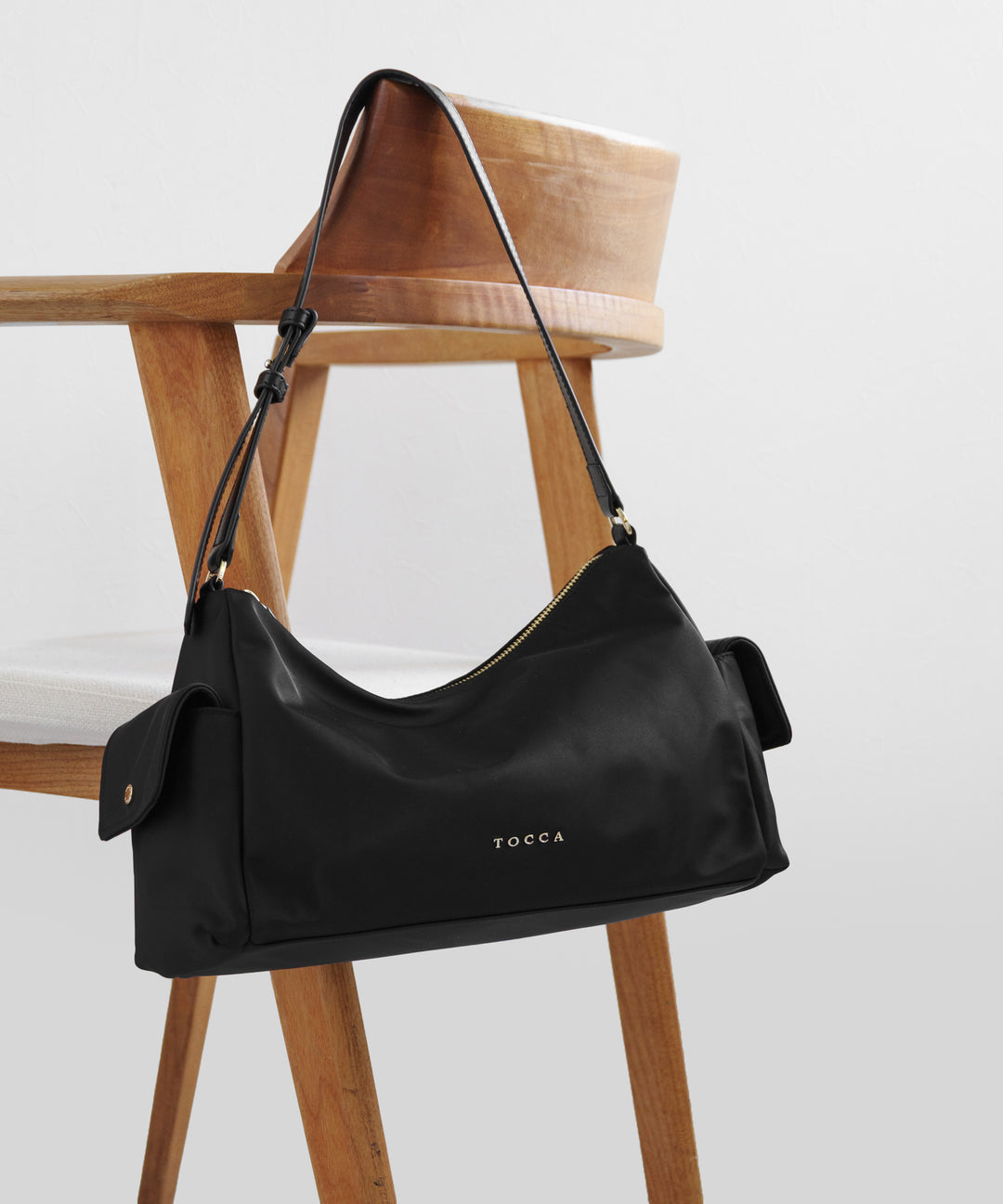 IN CRADLE NYLON BAG – TOCCA OFFICIAL SITE