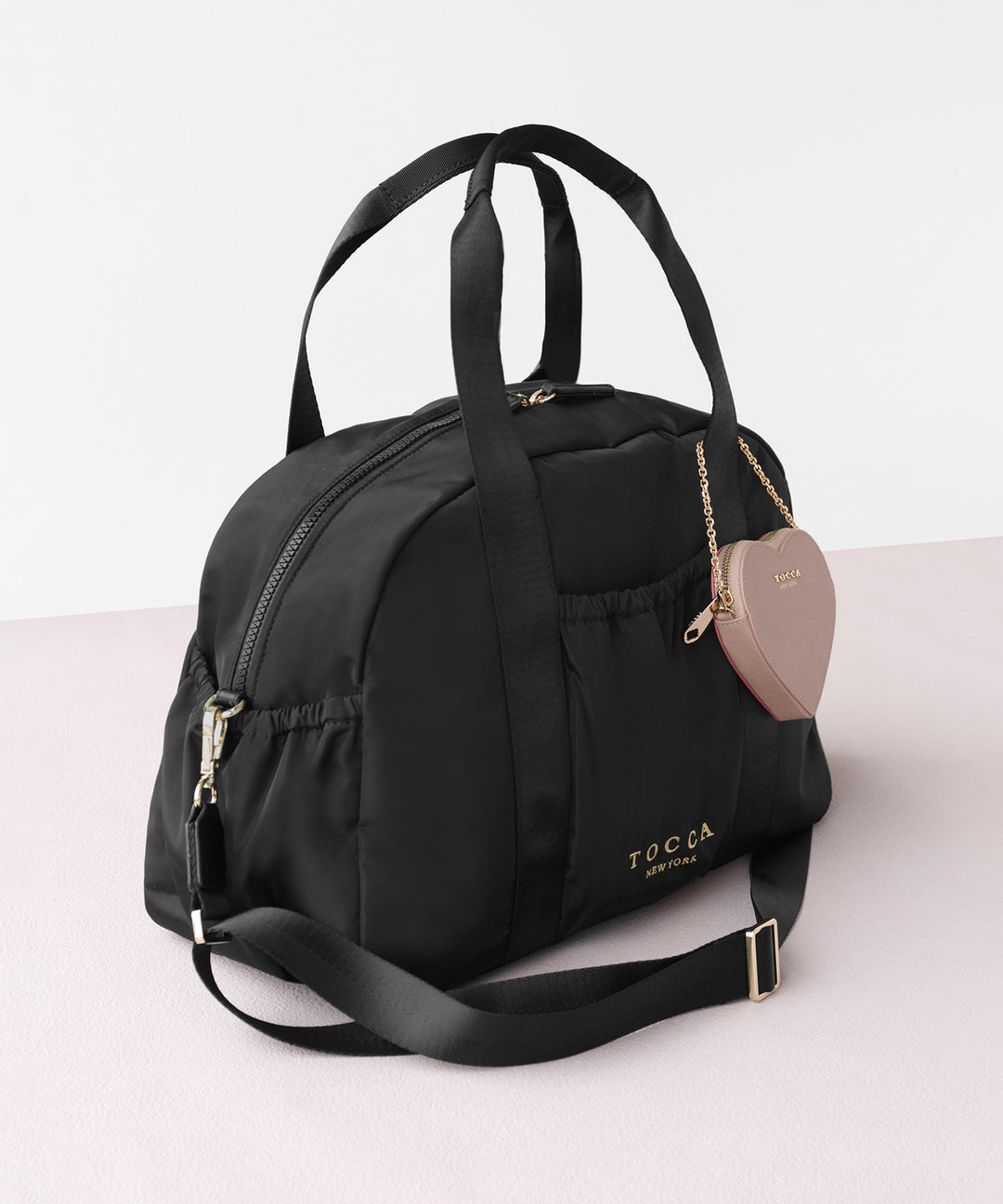 【美品】TOCCA AMIRARE NYLON BOSTON ボストンバッグ 黒 WEB・SOME STORES LIMITED】AMIRARE NYLON BOSTON L – TOCCA OFFICIAL SITE