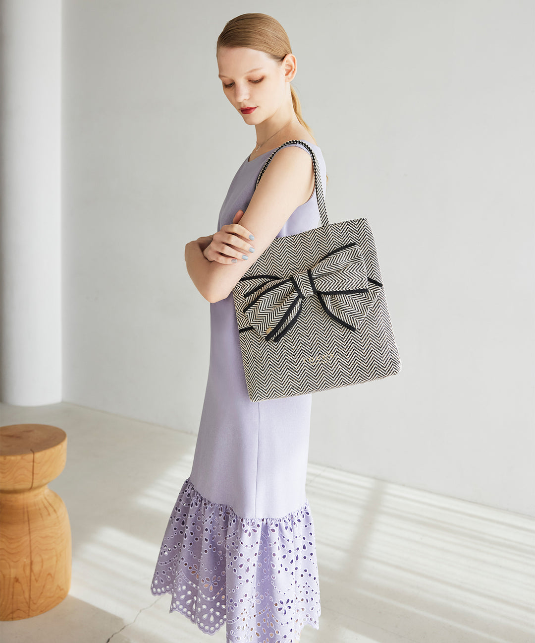 【上品】TOCCAトッカ フラットトートバッグ WEB限定＆一部店舗限定】【A4サイズ対応】BIG TOCCA TOTE L