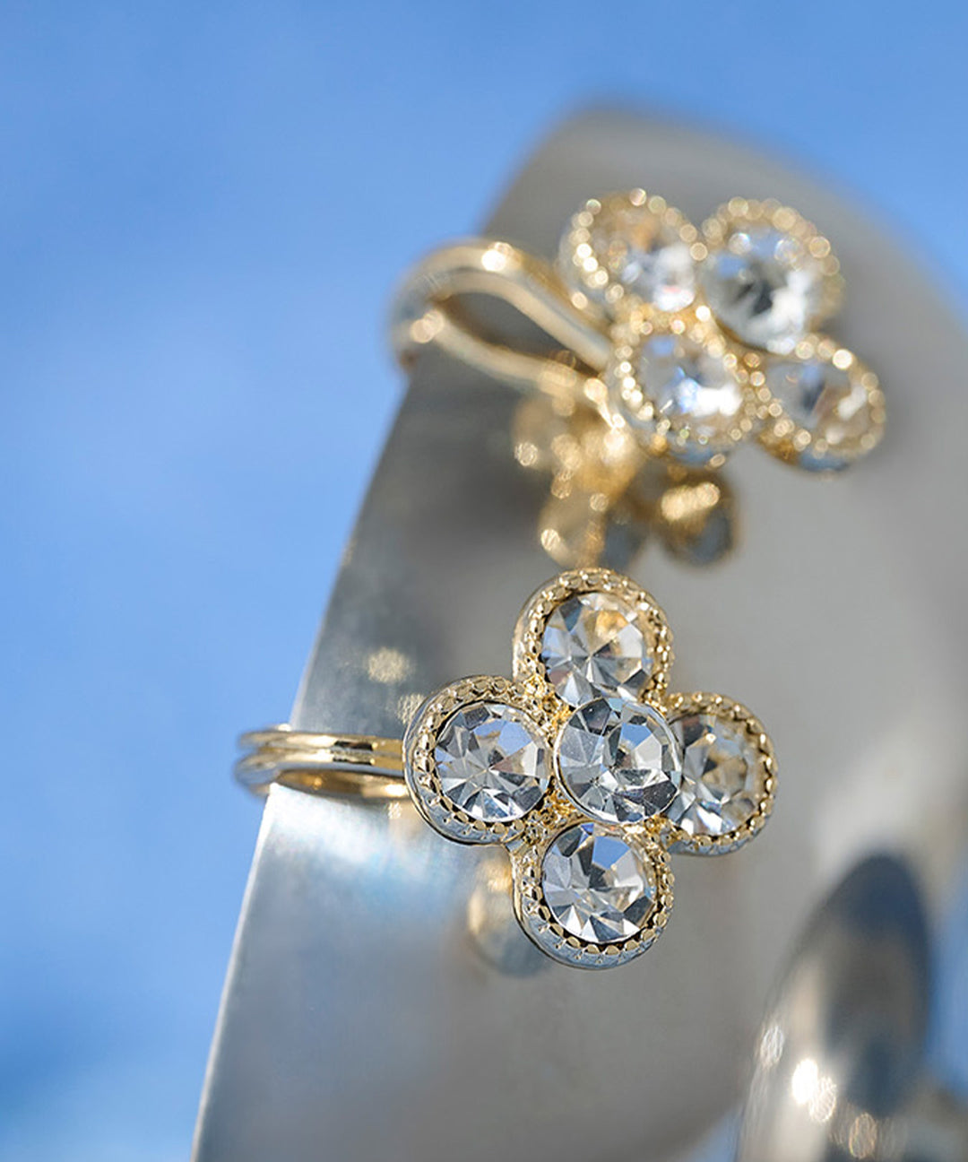 FLORA 2WAY EARRINGS – TOCCA OFFICIAL SITE