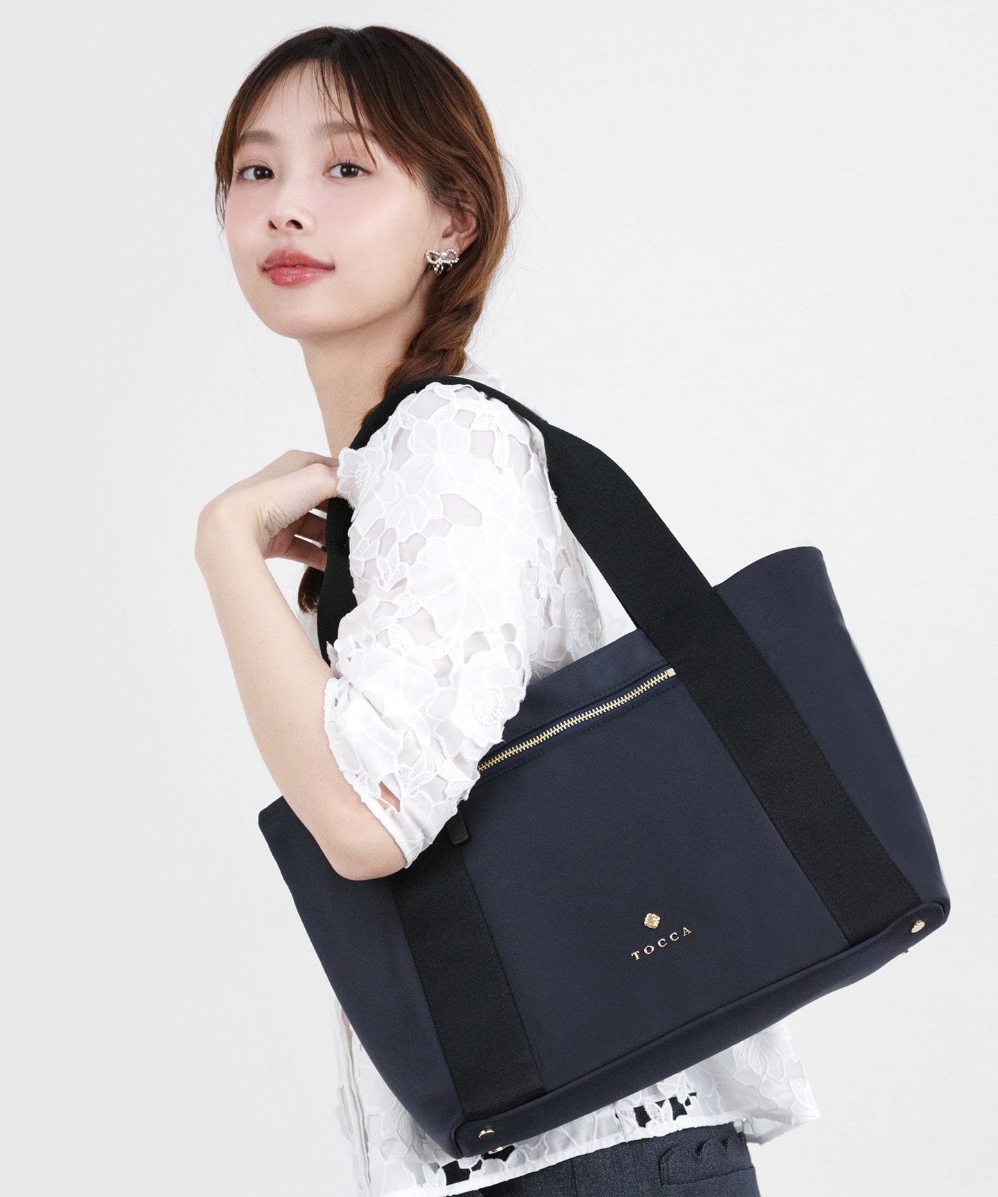 PROCUL A4 BAG – TOCCA OFFICIAL SITE