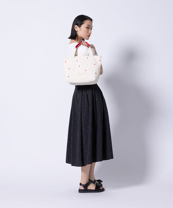 DOT GARLAND 【星風まどかコラボ】 – TOCCA OFFICIAL SITE