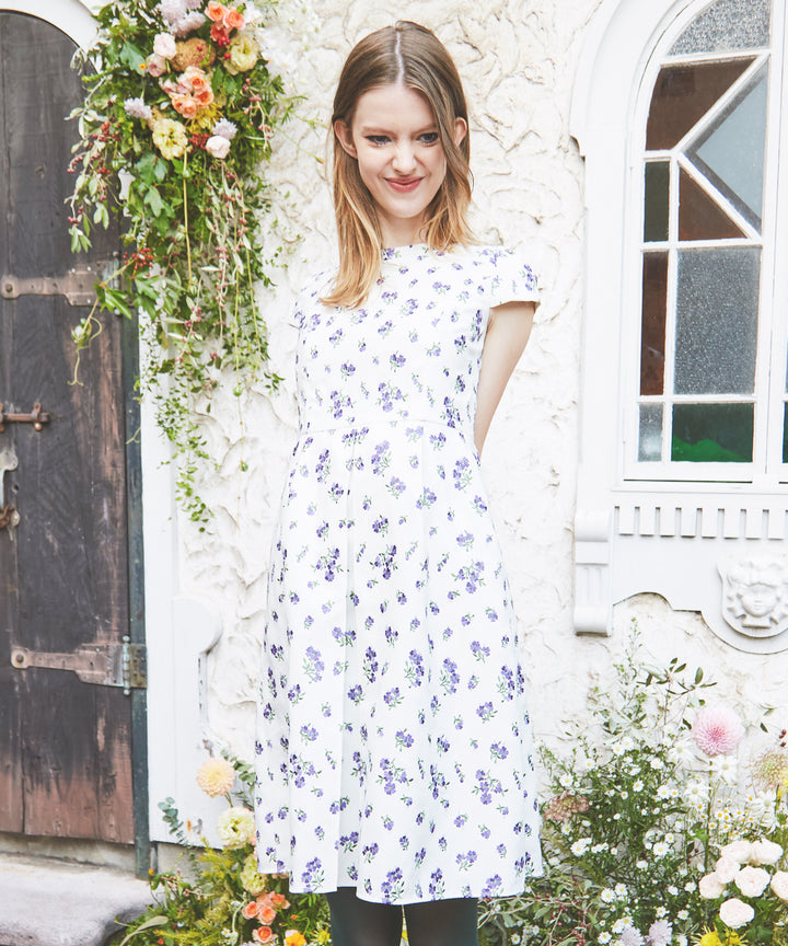 オーダー可能生地12 リトルマーガレット 小花 オーダー可能生地12 リトルマーガレット 小花