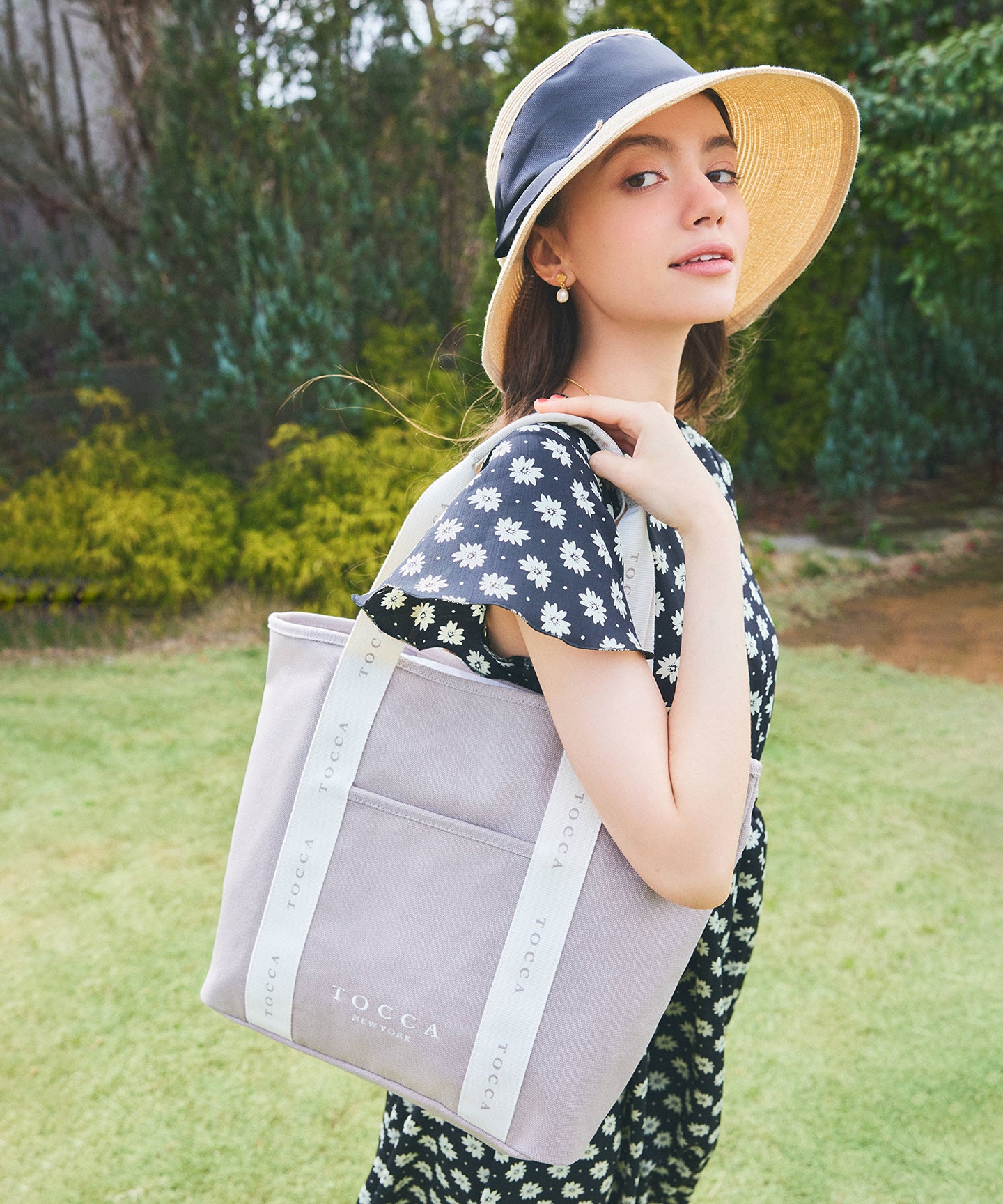 ランキングや新製品 WEB・SOME STORES LIMITED】DANCING TOCCA CANVASTOTE – TOCCA バッグ
