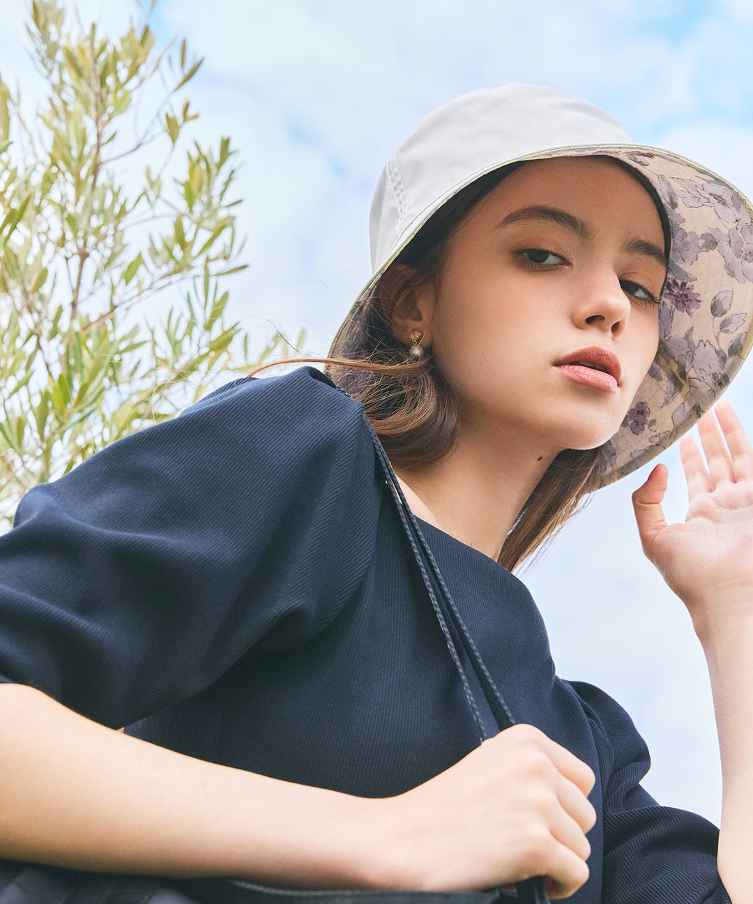 大人百花掲載】BOTANICAL GARDEN PARTY BUCKETHAT – TOCCA