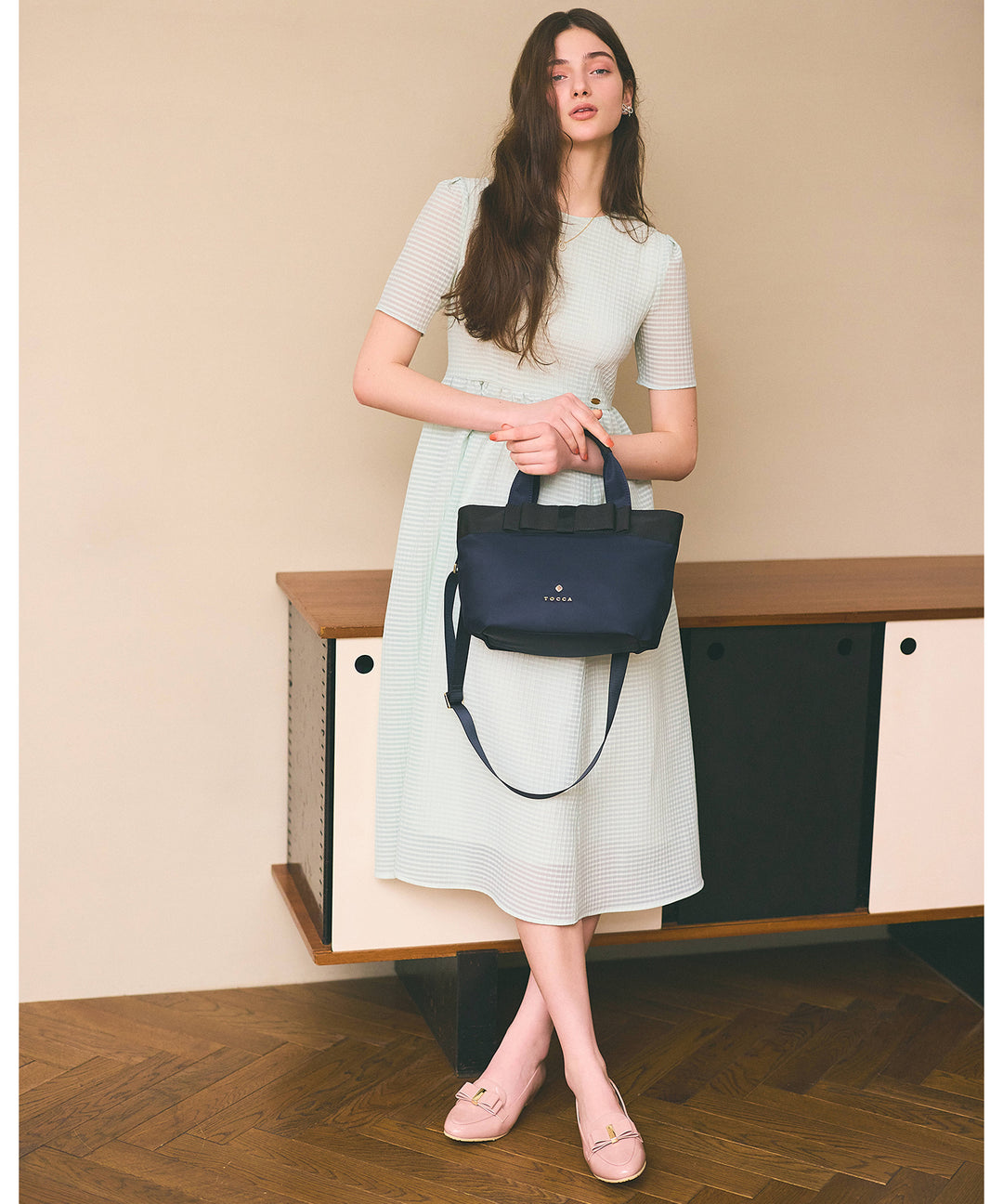 大人百花掲載】RIBBON BRICK TOTE M – TOCCA OFFICIAL SITE