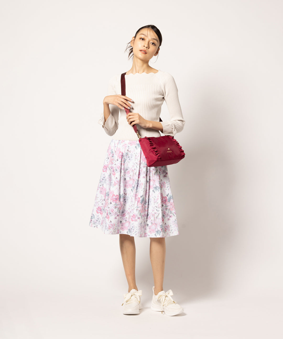 国内配送★TOCCA★TRIM WAVES ポシェット TRIM WAVES POCHETTE – TOCCA OFFICIAL SITE
