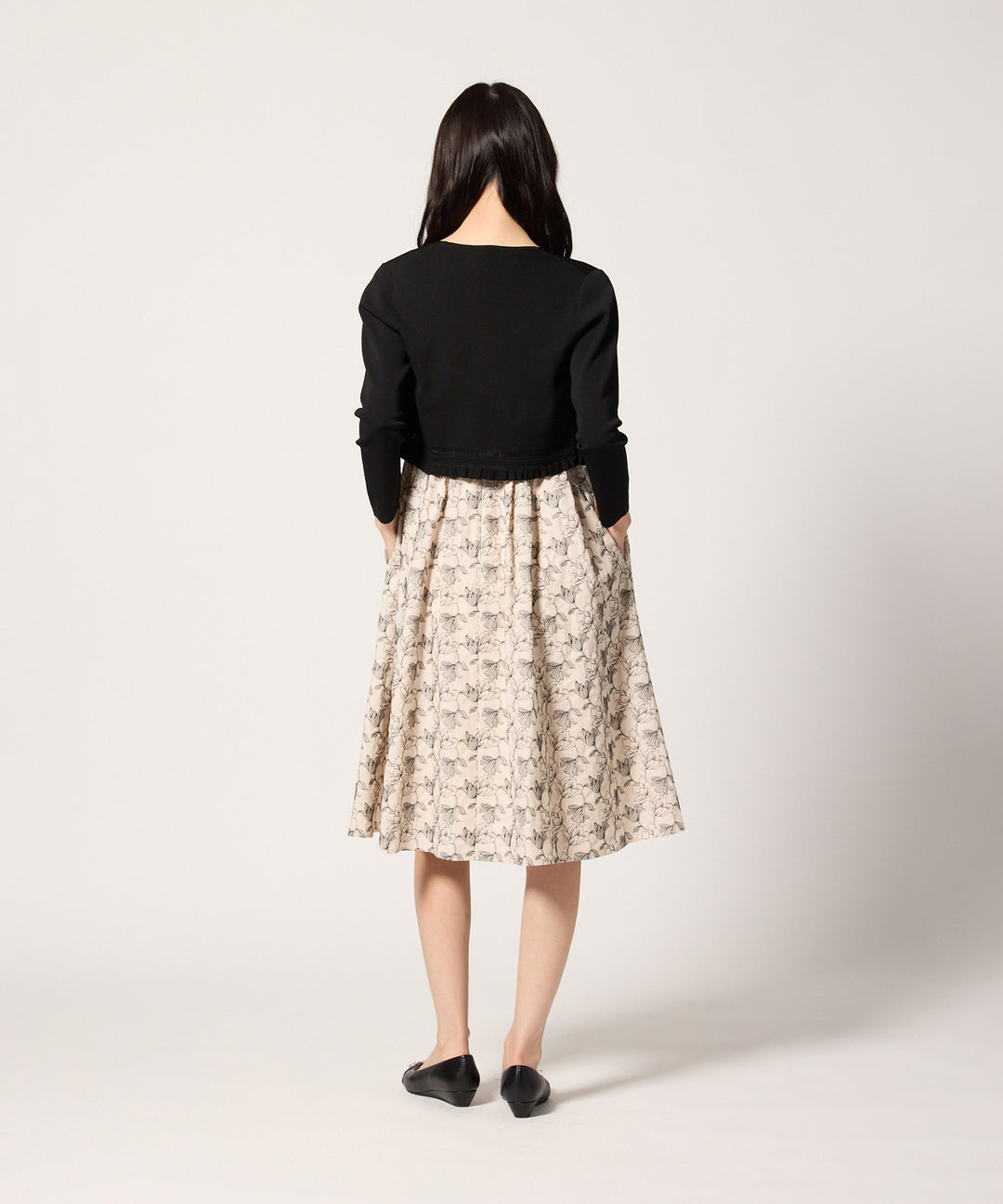 TOCCA - フレデフォートtoccaシルクボレロ FRILL BOLERO – TOCCA OFFICIAL SITE
