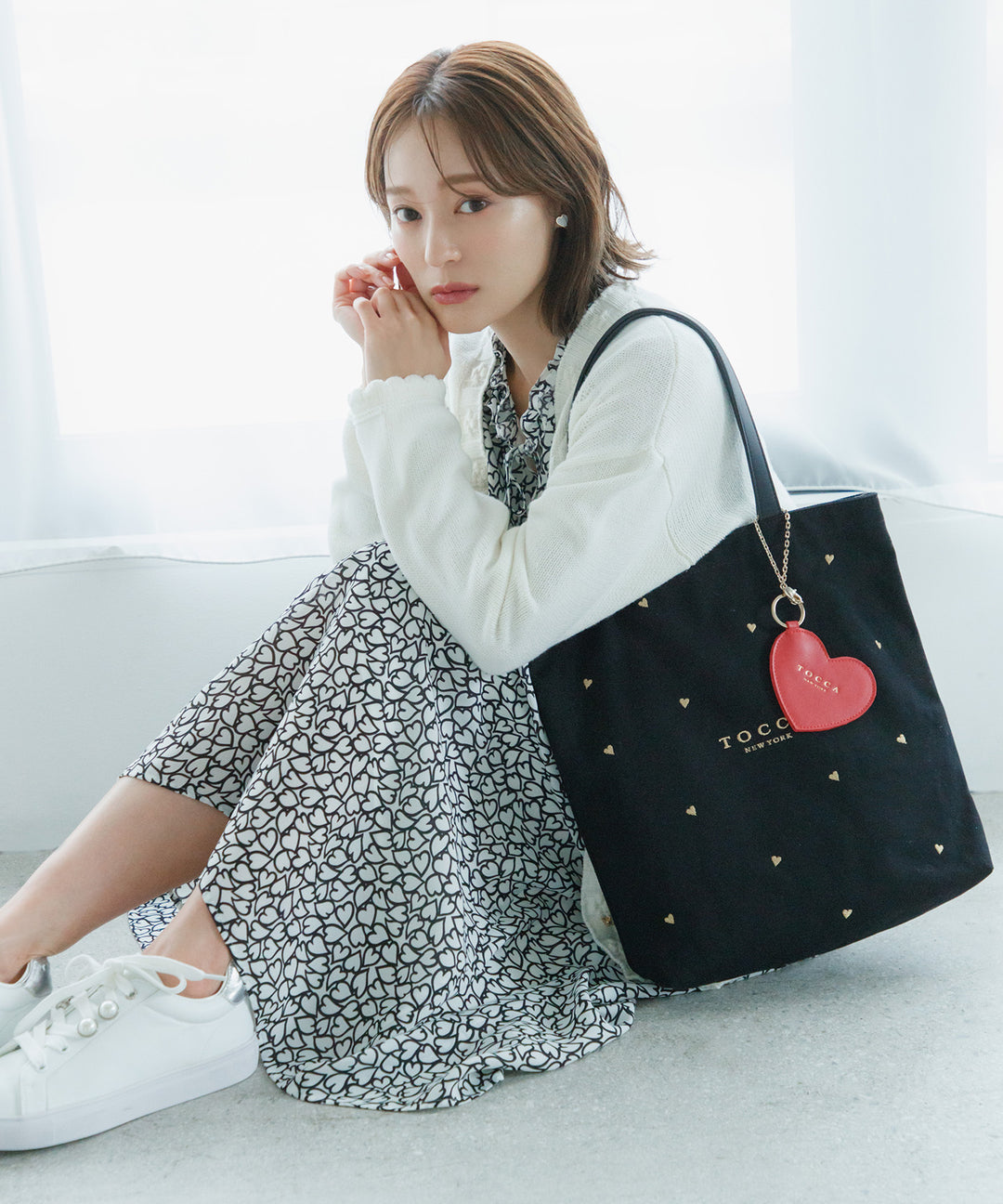 WEB・SOME STORES LIMITED】LUCKY TWINKLE CANVASTOTE – TOCCA