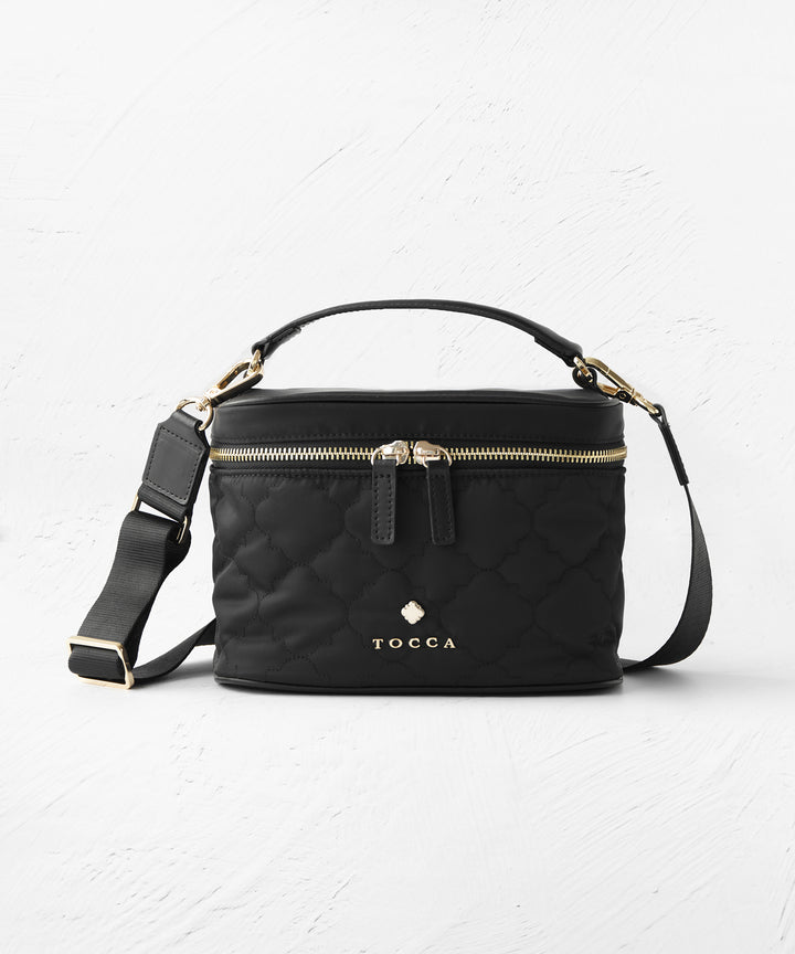 TOCCA 受注生産 大人百花掲載】INNOCENCE LEATHER POCHETTE ポシェットバッグ