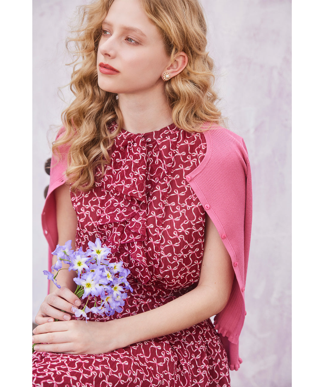 TOCCA キッズ　花柄レースワンピース　ブルー　グレー　ラメ糸　120 TOCCA キッズ 花柄レースワンピース ブルー グレー ラメ糸 120