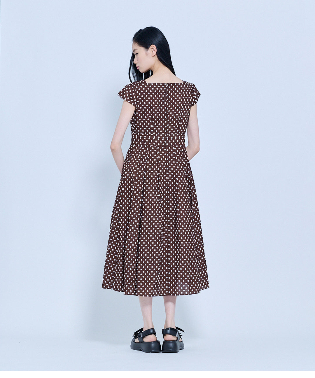 DOT WALTZ – TOCCA OFFICIAL SITE