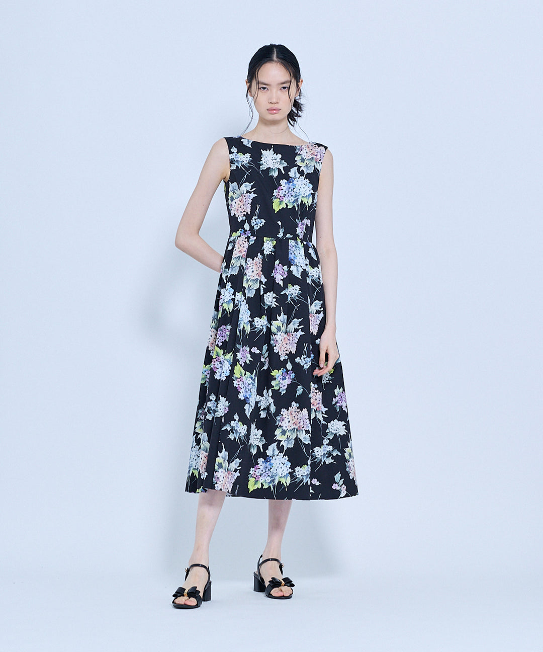 Pre Order / HYDRANGEA PRISM – TOCCA OFFICIAL SITE