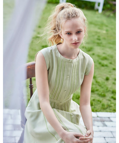 競売 – DRESS TOCCA SITE OFFICIAL フォーマル・ドレス・スーツ