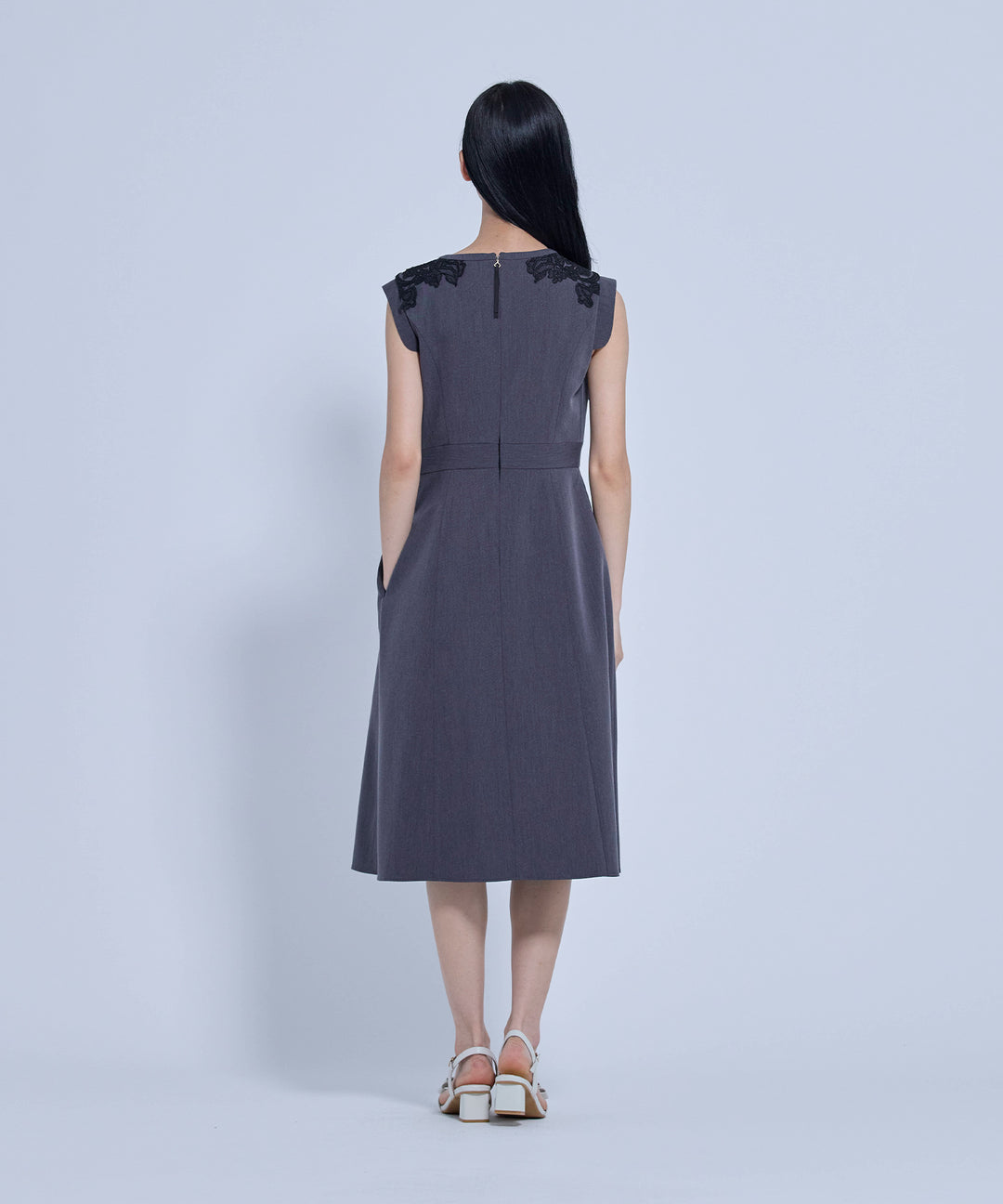 【最終価格】TOCCA LINEARIS ドレス  サイズ２ クリーニング済 SONGBIRD LACE – TOCCA OFFICIAL SITE