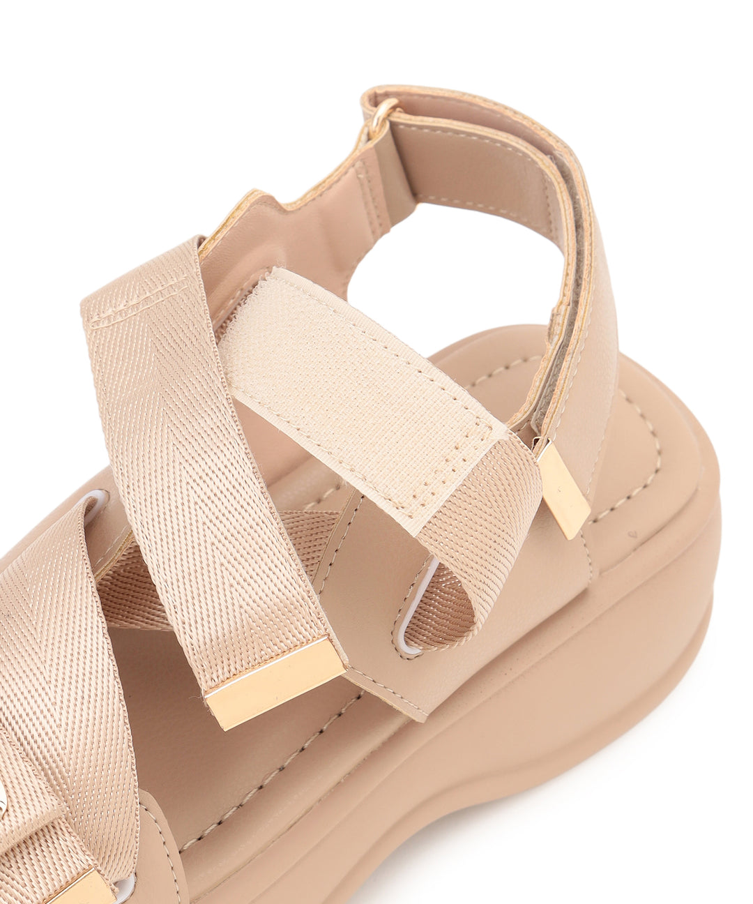 TOCCA 厚底CROSSING RIBBON SANDALS サンダル 新品 CROSSING RIBBON SPORTS SANDALS – TOCCA OFFICIAL SITE