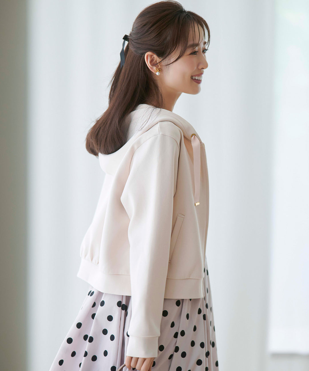 トッカ百貨店購入❣️美品刺繍花柄❣️春新作 トッカ百貨店購入❣️美品刺繍花柄❣️春新作