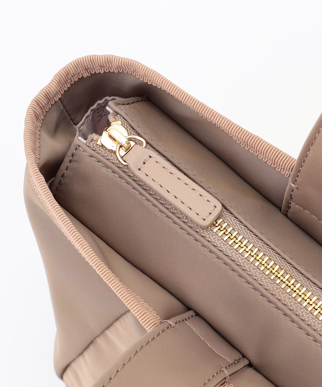 JOLIE KNOT NYLONTOTE – TOCCA OFFICIAL SITE