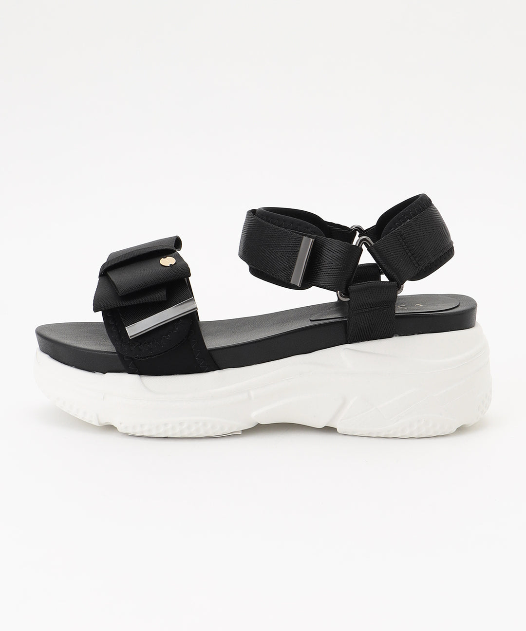 【TOCCA】RIBBON KNOT SPORTS SANDALS RIBBON KNOT SPORTS SANDALS – TOCCA OFFICIAL SITE