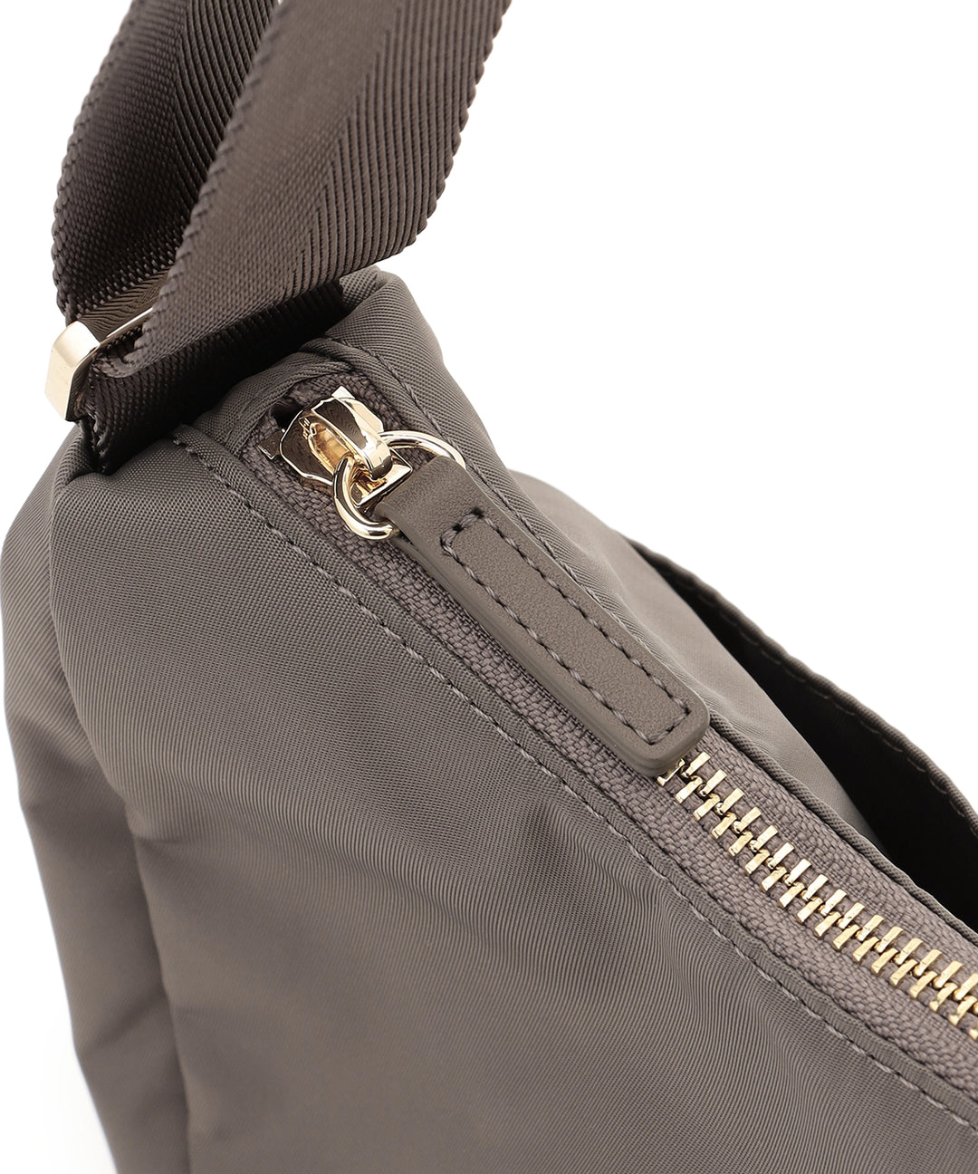 WEB・SOME STORES LIMITED】MEMORY OF MOON POCHETTE – TOCCA OFFICIAL