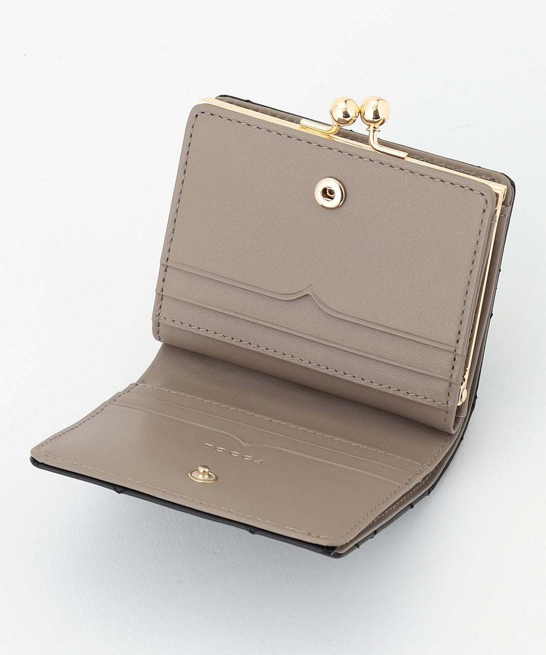 ✨先着1点限り✨ TOCCA 二つ折り財布 がま口 PILA BIFOLDWALLET – TOCCA OFFICIAL SITE