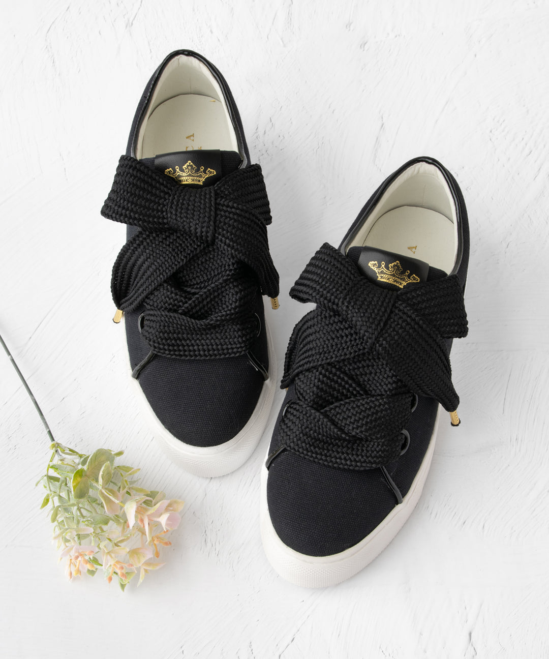BIGRIBBON CANVAS SNEAKERS – TOCCA OFFICIAL SITE