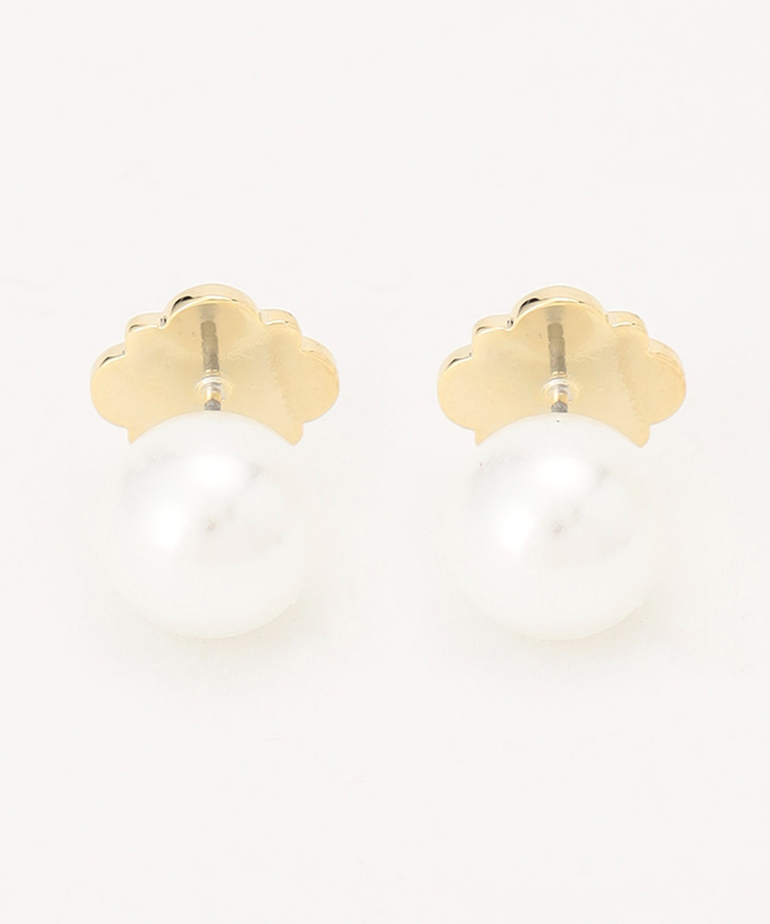 LOGO CLOVER STUD PIERCED EARRINGS – TOCCA OFFICIAL SITE